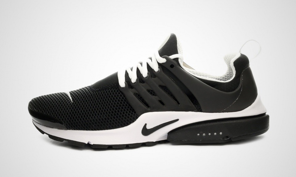 nike air presto noir et blanche