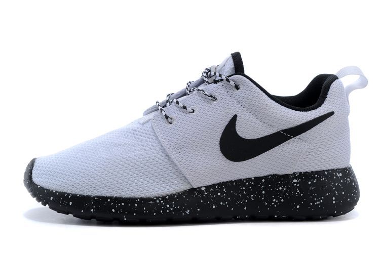 nike roshe run noir rose